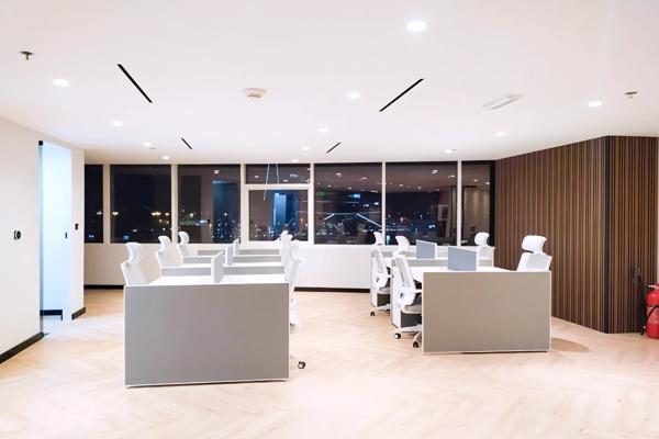 Partitioned Office | CEO Cabin | High Floor